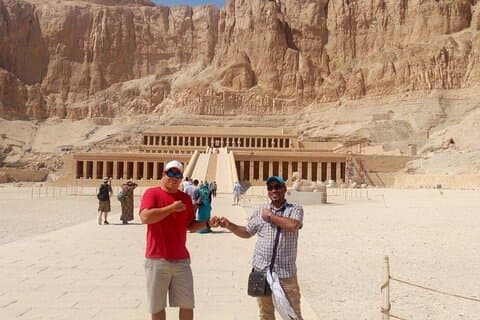 Viaje de una noche a Luxor desde El Cairo