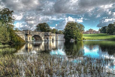 Blenheim Palace Tour App, Hidden Gems Game og Big Britain Quiz (1 Day Pass) UK
