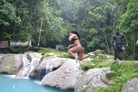 Restauranter i nærheten av Ocho Rios Blue Hole Dunns River