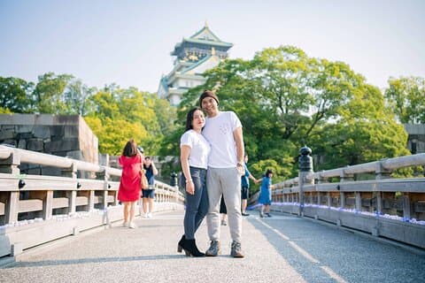 Osaka privat fotograferingsupplevelse med en professionell fotograf