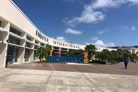 Flughafentransfer nach Negril