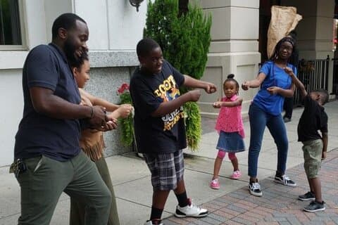 Fun City Scavenger Hunt in Shreveport by Wacky Walks