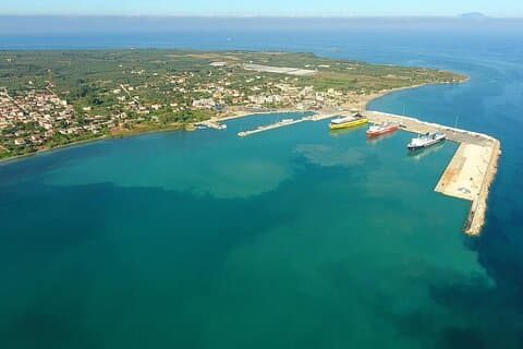 Aéroport d'Athènes et centre d'Athènes vers le port et le centre de Kyllini en voiture/fourgonnette