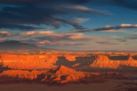 Sunset in Canyon Country Airplane Tour- 60 Min