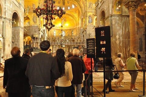 Private Best of Venice Walking Tour with St Mark's Basilica