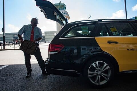 Cebu Private Transfer from Mactan Cebu International Airport (CEB) to Cebu city