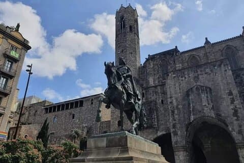 Vandring i det medeltida Barcelona La Ribera-kvarteret