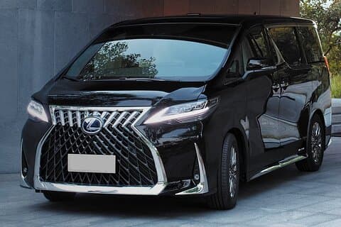 Private Transfer: Hong Kong to Airport HKG by Luxury Van