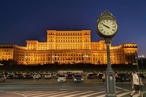 Kommunismeundersøgelse - Privat tur i Bukarest