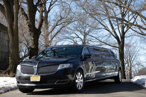 New York City Airport Avgångsöverföring med Limo LGA JFK EWR