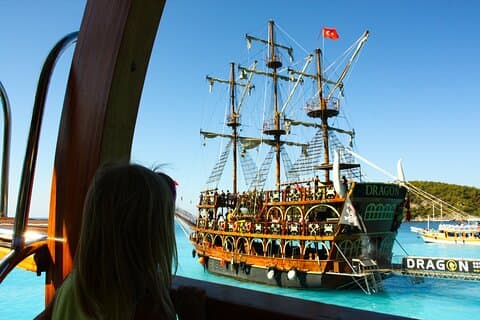 Pirate Adventure Cruise inkl. lunsj fra Side
