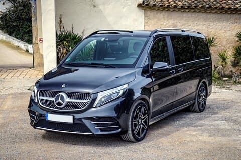 Airport Transfer: Dubrovnik to Dubrovnik Airport DBV by MB Van