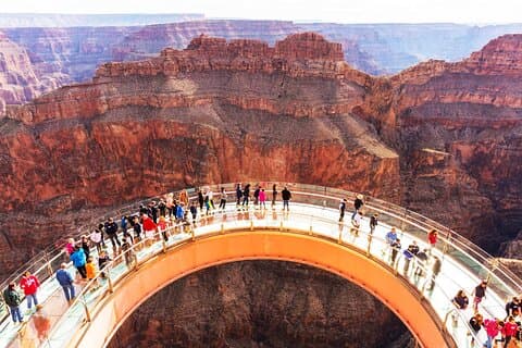 Tour per piccoli gruppi del Grand Canyon West Rim con elicottero opzionale
