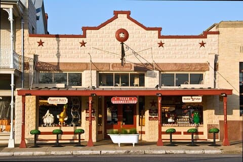 Fredericksburg Full-Day Guided Trip from Austin