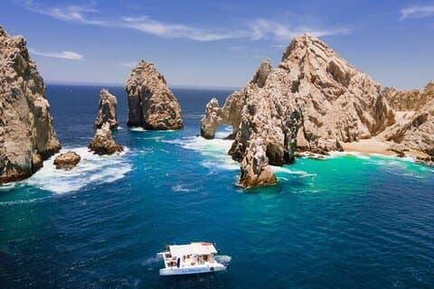 Cabo San Lucas Sunset Cruise med ubegrænset drikkevarer