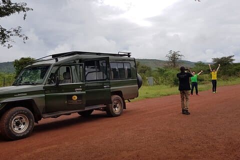 Passeio de 2 dias no Parque Nacional Akagera, passeio de barco em Ihema com um 4x4 Choice
