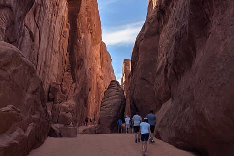Immersive Arches Walking Tours | More Stops, More Tour Options
