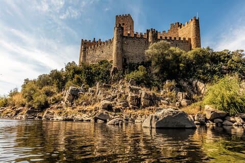 Tour privado do Castelo de Tomar e Almourol saindo de Lisboa