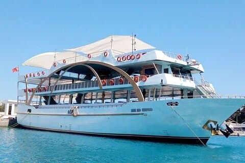 Türkei Bootstour an der Mittelmeerküste ab Antalya mit Mittagessen