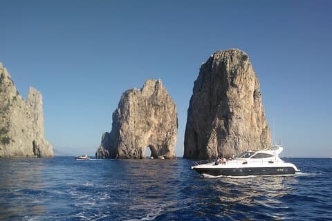 Private Cruise around Capri - yacht 50'