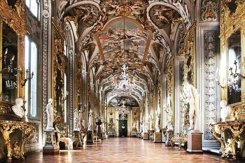 Visita guiada privada a la galería Doria Pamphilj