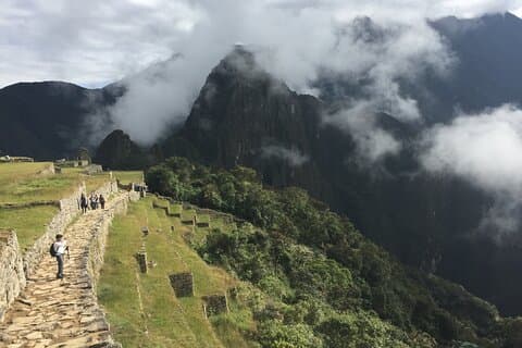 2-Day Private Tour Inka Trail Hiking & Machu Picchu