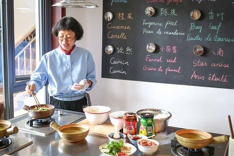 Lijiang Naxi Cuisine Kochkurs & Marktbesuch