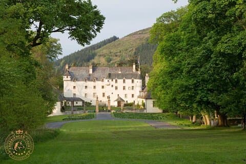 Die Scottish Borders Ganztägige Privattour in einem Luxus-Minivan mit lokalem Guide