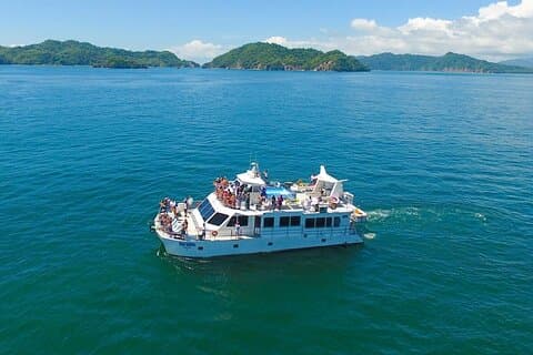 Heldagsutflykt till Tortuga Island från Puntarenas