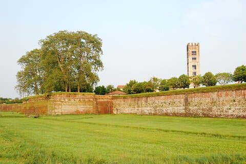 Passeio de bicicleta autoguiado de Lucca a Pisa