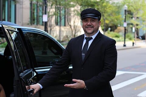 Limo Private Transfer Boston to Logan International Airport