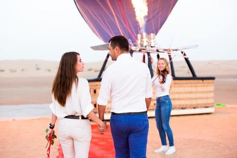 Profitez de la vue sur Nice Dubaï en montgolfière