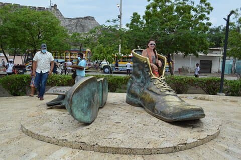 City Tour in Chiva through the City of Cartagena