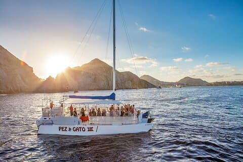 Sunset Fiesta Cruzeiro: Bar aberto, Dança e Vista de El Arco