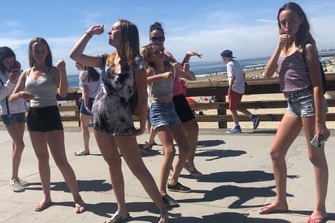 Äventyrlig Scavenger Hunt i Huntington Beach av Zombie Scavengers