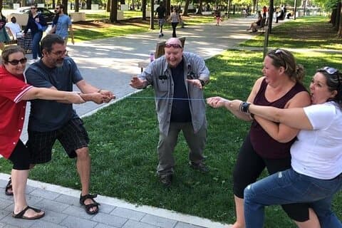 Aventura de búsqueda del tesoro en Wilmington por Zombie Scavengers