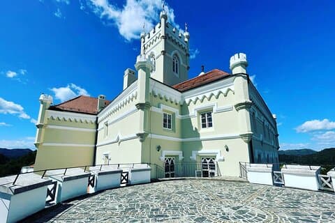 VarazdinCiudad y castillo de Trakoscan, pequeño grupo guiado de Zagreb