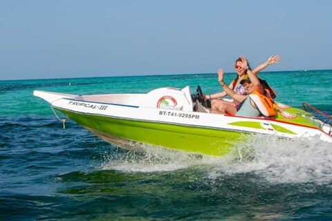 Speedbådsoplevelse i Cap Cana med snorkling