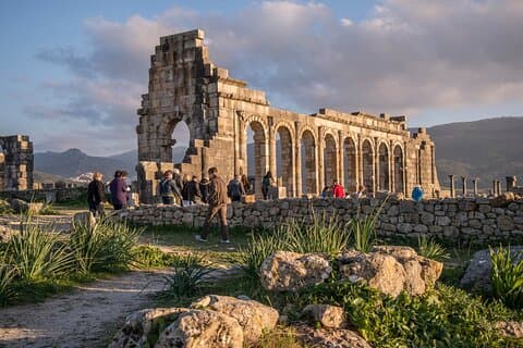 Private Tours From fes to Volubilis and Moulay idrissi & Meknes