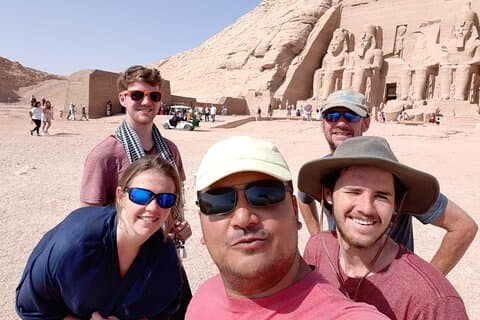 Luxor: 2-dages privat tur til Edfu, Kom Ombo, Aswan og Abu Simbel