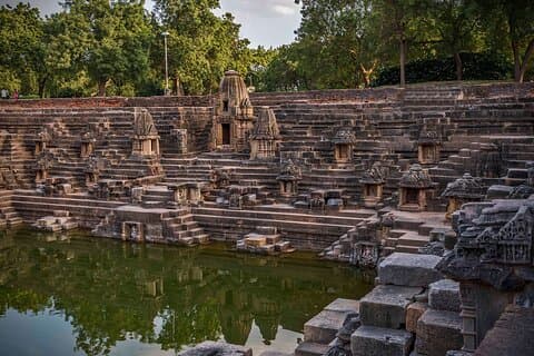 Historische und königliche Sehenswürdigkeiten von Gujarat Tour
