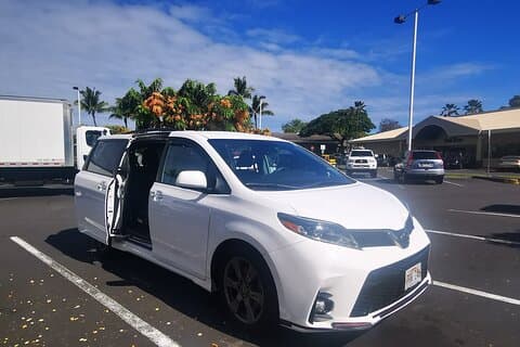 Private Transfer From Hotels in Waikoloa & Waimea to Kona International Airport
