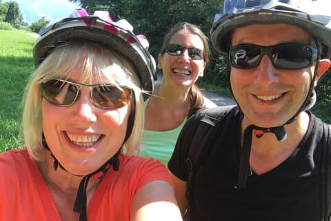 BELLAGIO E-Bike Tour + Villa Melzi + Mittagessen (Treffen Sie die Einheimischen)