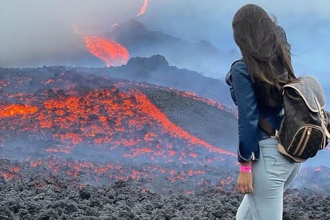 Exclusiva caminata activa por el volcán Pacaya desde Puerto Quetzal