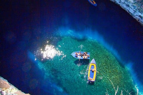 Melissani lake -Ag.efimia village -Myrtos foto stop