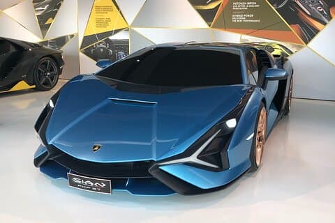 MOTORVALLEY: Lambo-Museum, Ferrari- und Pagani-Werksführungen + Museen