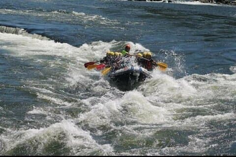 Experiência de Rafting no Rio Minho com Coraltours Minho
