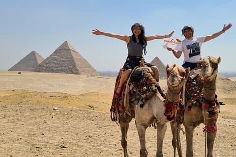 Viagem às Pirâmides de Gizé e Esfinge