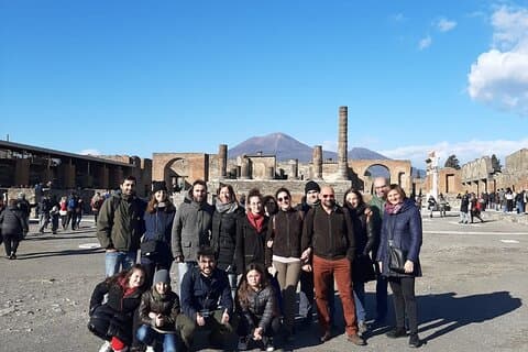 Excursions in Pompeya