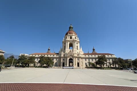 Old Pasadena Scavenger Hunt Walking Tour en Game